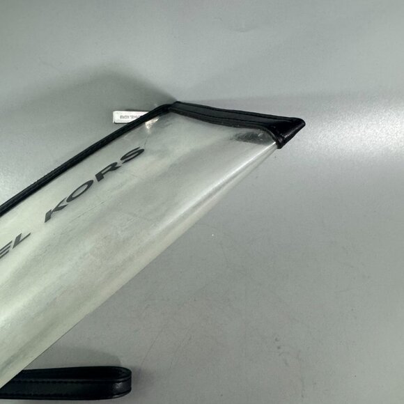 Michael Kors Outlet Jet Set Travel Large Clear Vinyl Wristlet in Black - Picture 14 of 15